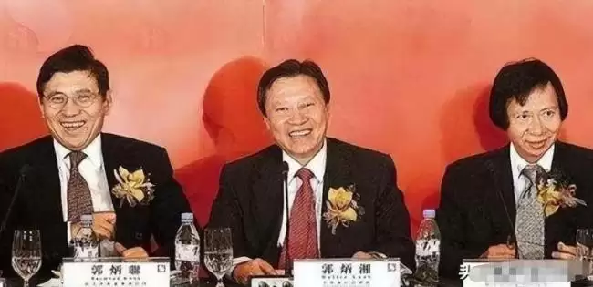 曾是中国女首富：2个女儿惨死3个儿子反目