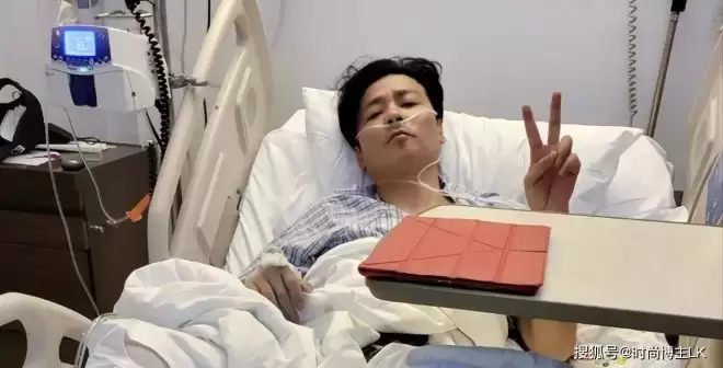 张晋蔡少芬也太真实了！无美颜怼脸拍