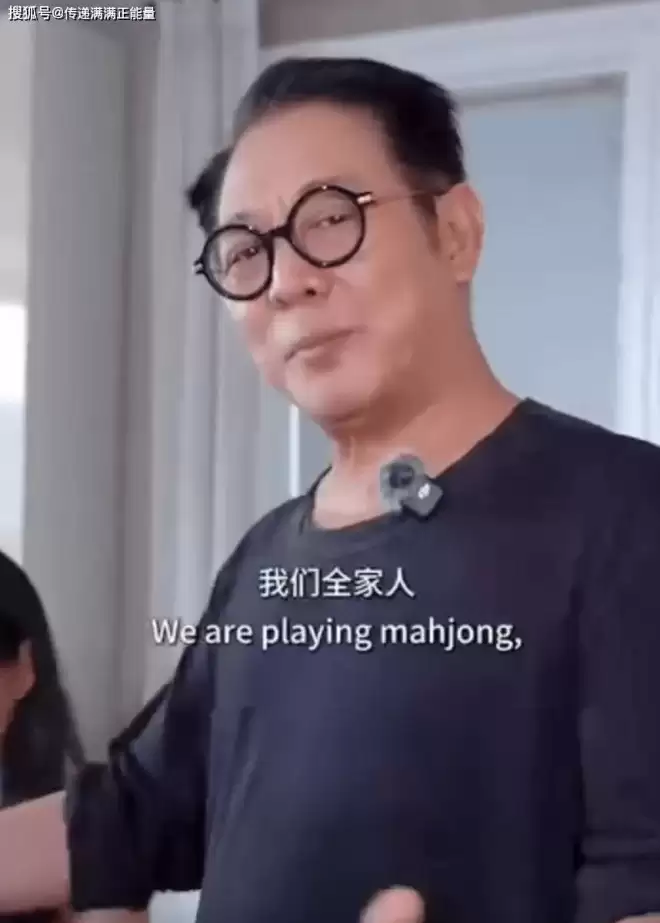 2个细节反差，李连杰女儿晒合影真只靠妈妈基因？
