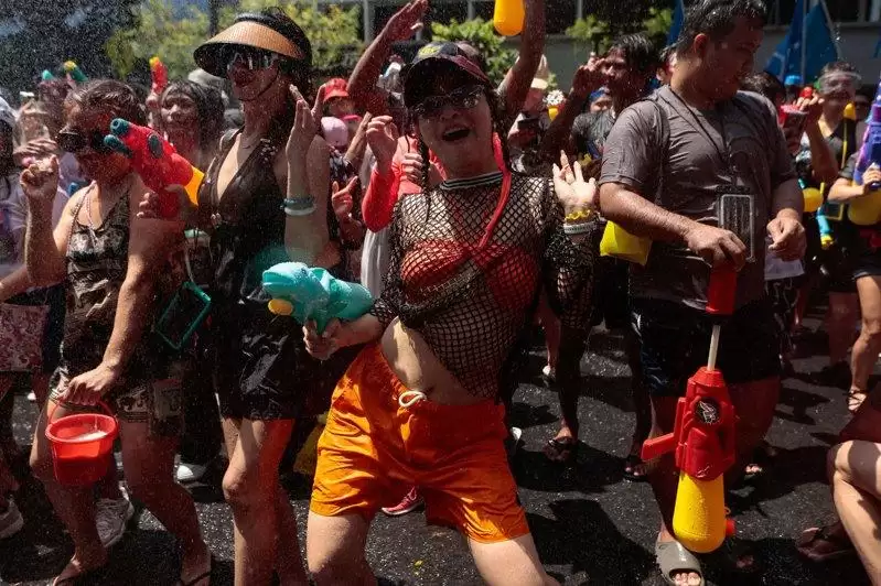 超速、酒驾…泰国泼水节第一天 车祸就夺50命