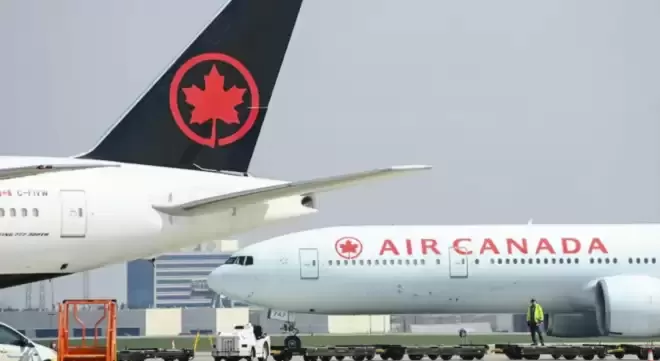 温哥华回国航班万米高空发生故障, 紧急返航! 空中放油