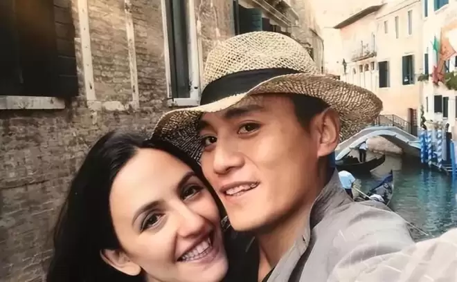 刘烨:妻子患重病3年不接戏,如今妻子47像57仍不离不弃
