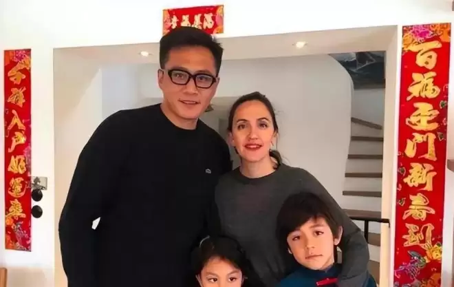 刘烨:妻子患重病3年不接戏,如今妻子47像57仍不离不弃