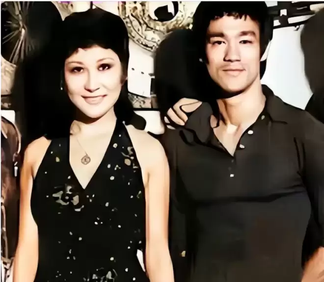 向太46年供养“她”：你成全我一时 我守护你一世