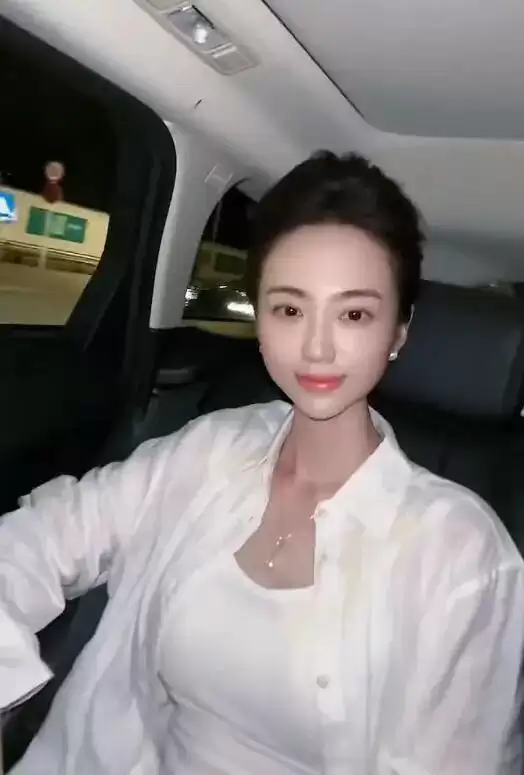 许家印被捕倒台后,白珊珊被曝居然嫁给了这男人