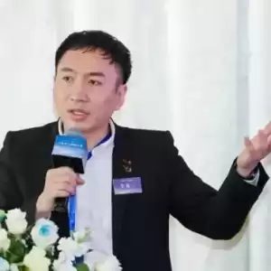 学者：美以透支中东稳定性 人民币结算渐进式爆发