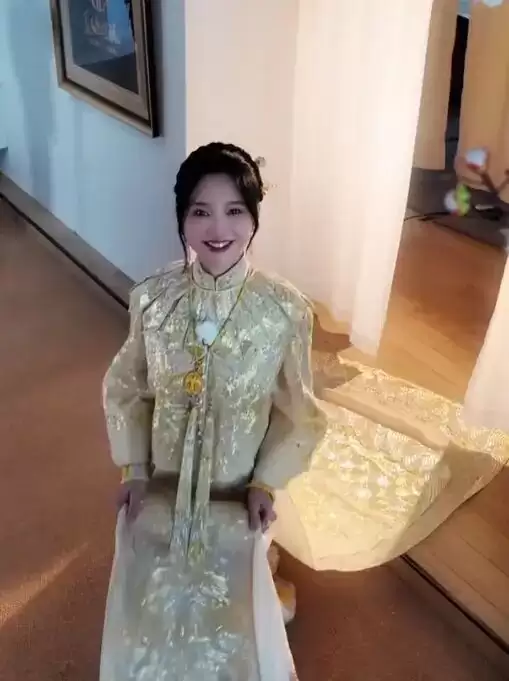 金莎晒结婚五金！老公孙丞潇曾透露自己3年前就开始攒五金了