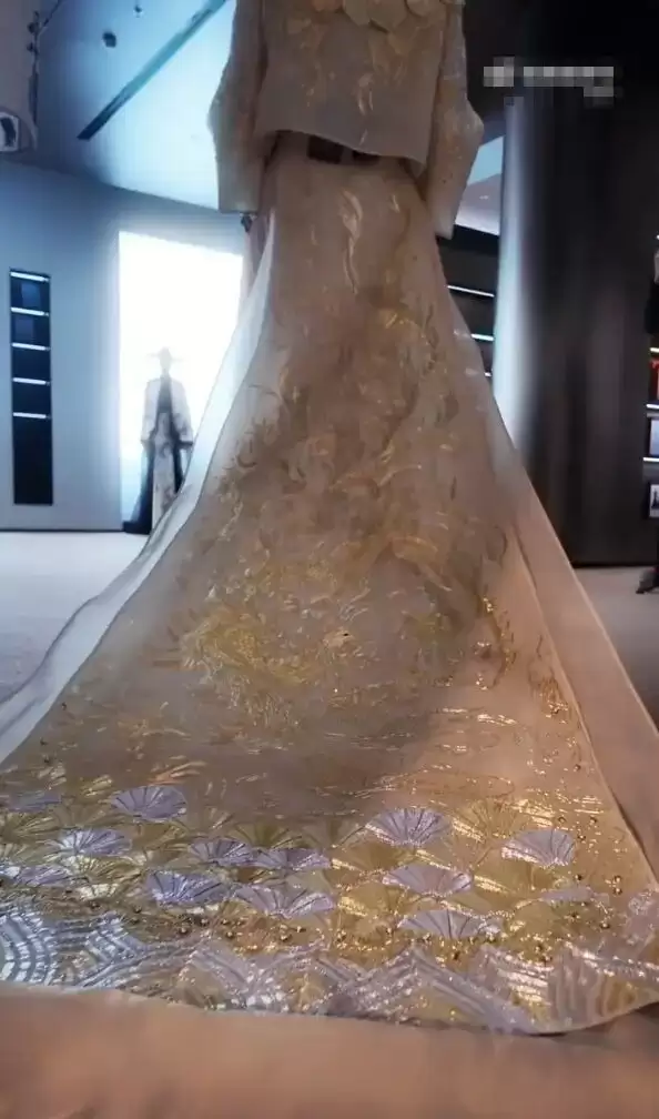 金莎晒结婚五金！老公孙丞潇曾透露自己3年前就开始攒五金了