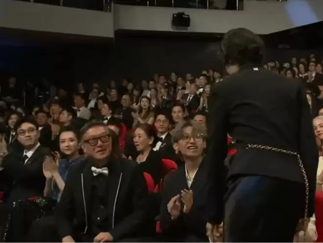 金像奖：梁家辉五封影帝，章子怡马丽坐了一晚冷板凳