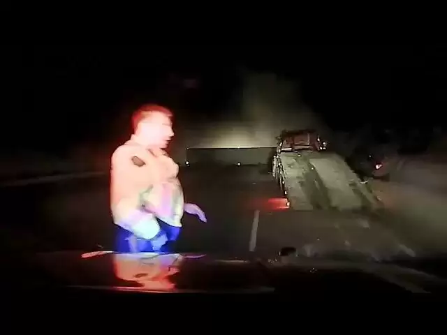 巨响！加拿大高速大卡车车祸太可怕 司机被判刑