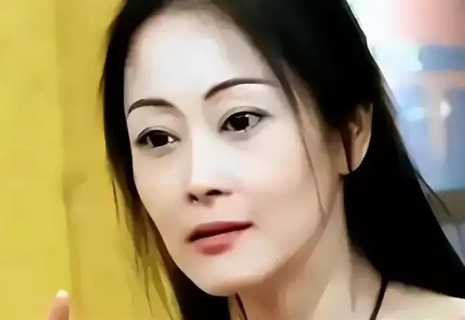 丈夫出轨8次,被闺蜜蒋勤勤背叛,43岁抑郁烧炭自尽