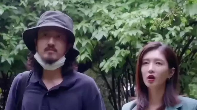 江疏影海外产子风波升级，遭正房儿子当众羞辱？
