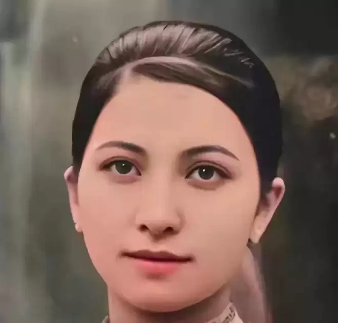 赌王何鸿燊的母亲有多美？珠圆玉润眉眼动人