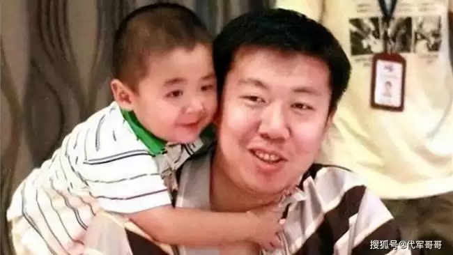 王治郅现状：一婚娶司令女儿 二婚娶小13岁娇妻