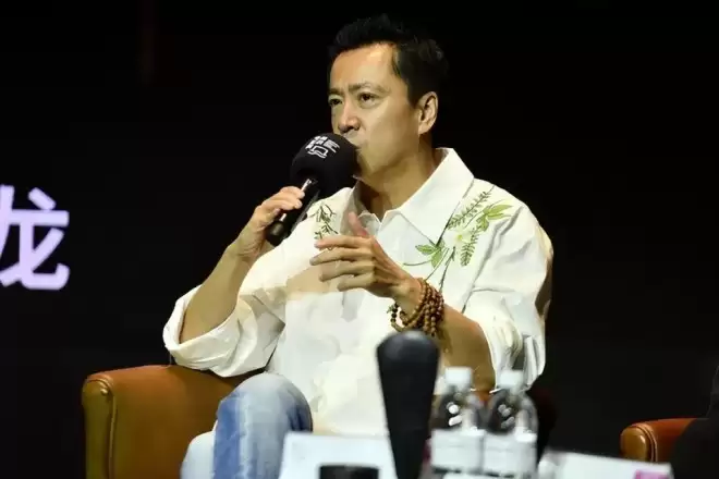 华谊兄弟被申请破产重整，一步错，步步错