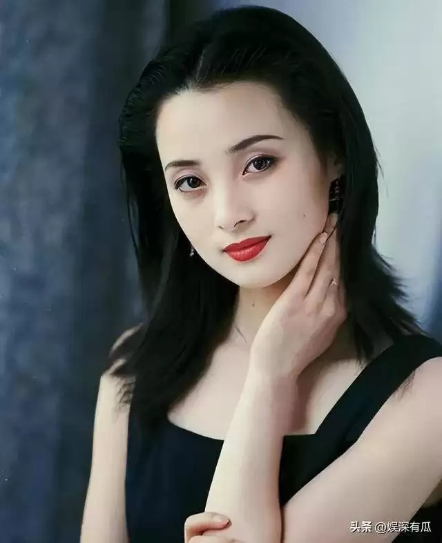 她是最好命豪门阔太，仅拍一部戏就结婚隐退