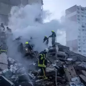 泽连斯基：俄48小时内或大举发动攻击