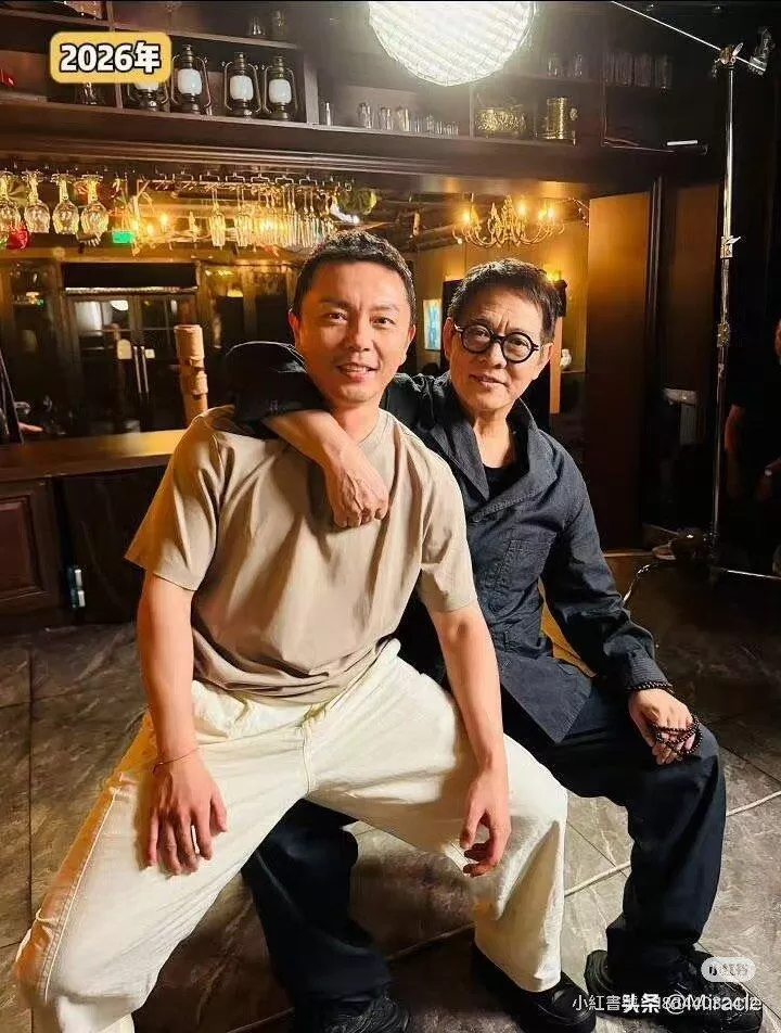 李连杰33年后重逢儿子 “新少林五祖”对比照曝光
