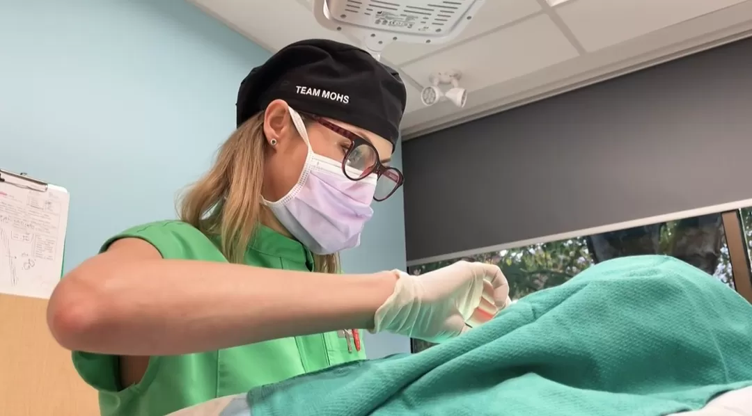 惊呆! 癌症手术做到一半 加拿大诊所突然停电 男子脸被切开 竟没备用电源!