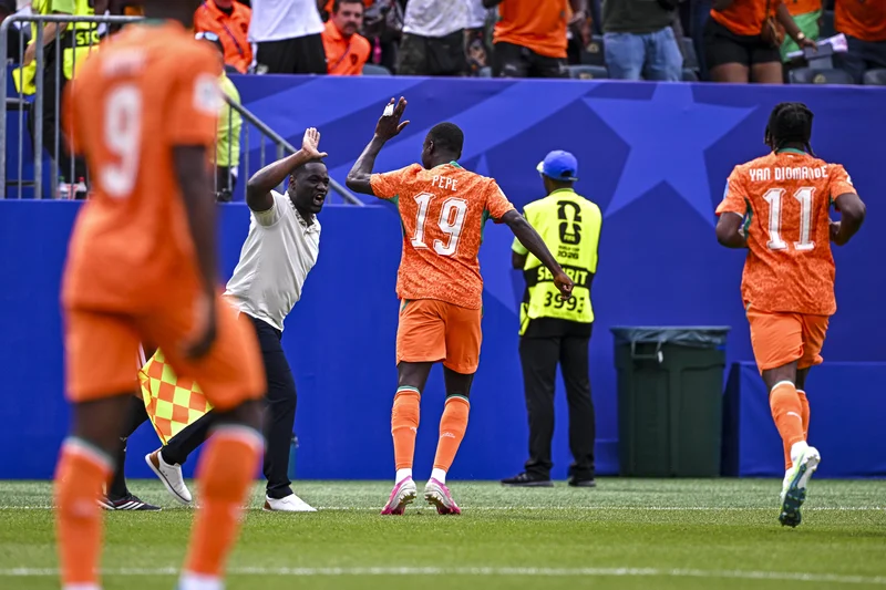 厄瓜多尔2-1逆转德国出线  科特迪瓦2-0库拉索队史首进淘汰赛