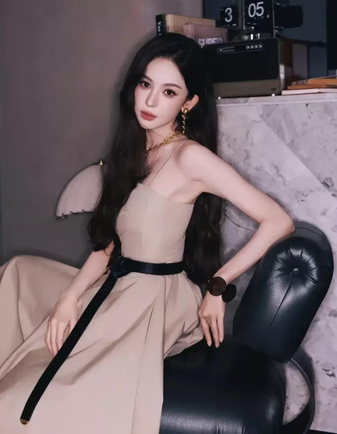 娜扎李一桐宋祖儿纷纷“抛弃”艺名，在这场年度发布会重做“自我介绍”