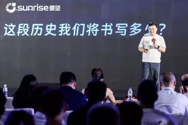 把Token价格打下来，中国芯片公司换了种活法