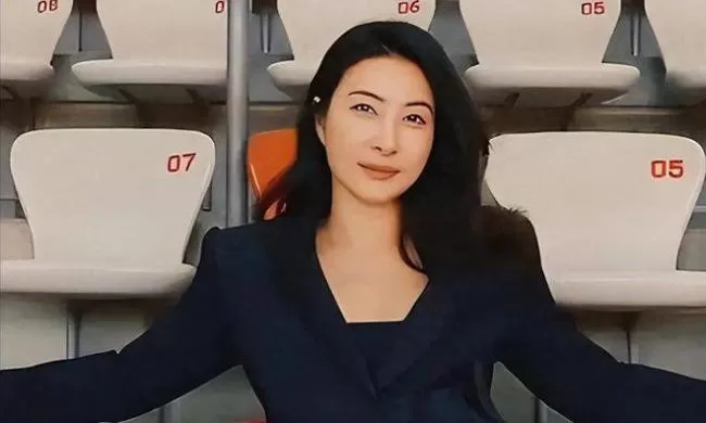 郭晶晶米兰时装周美得不敢认