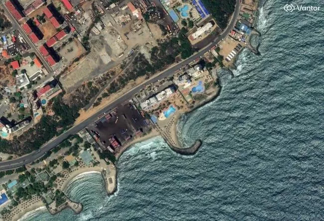 委内瑞拉地震前后卫星图：建筑大面积坍塌