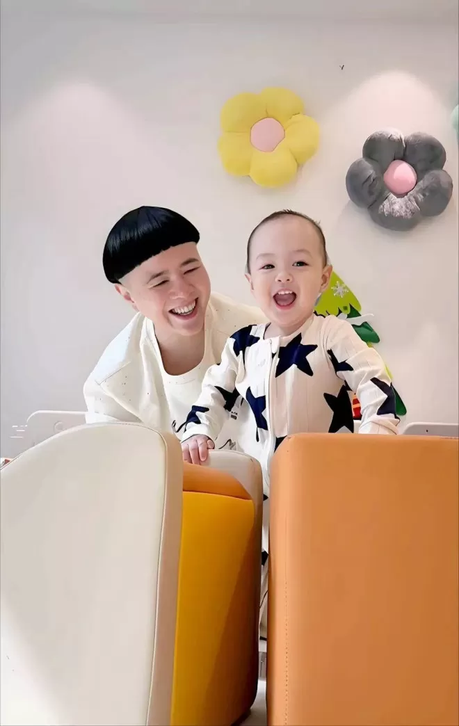 60岁"金龟子"刘纯燕:被王宁宠成中年少女,我是最面嫩姥姥