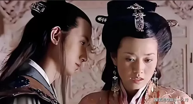 马伊琍自曝离婚深受打击，最严重时连床都起不来