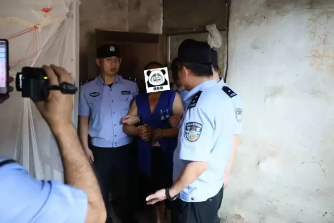 湖南一家5口惨遭灭门,嫌犯更换身份潜逃31年落网