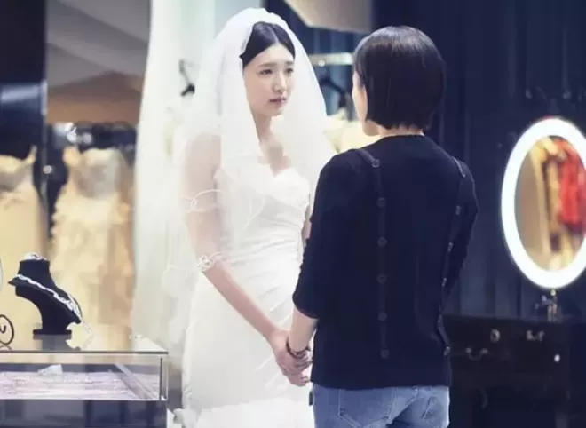 江疏影，靠“恶女”升咖不丢人