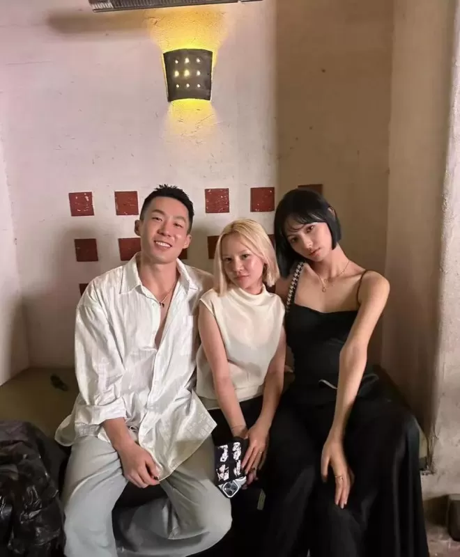 原来他就是杨紫背后的男人，身家上亿是娱乐老总