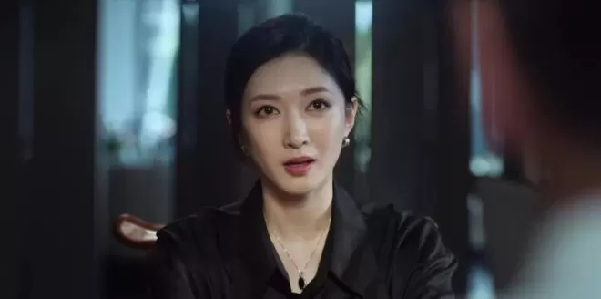 江疏影，靠“恶女”升咖不丢人