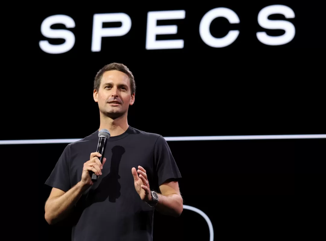 大赞! $5.5亿一笔勾销 超模与老公帮26万人清零医疗债务 有人当场激动落泪!
