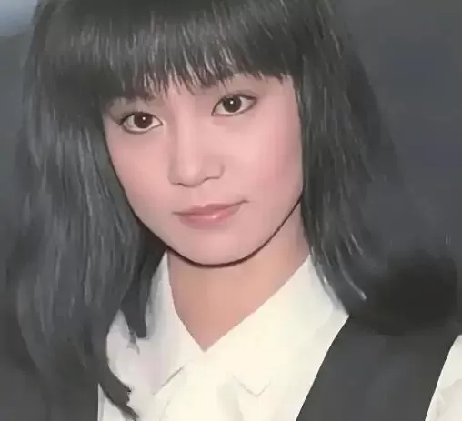 66岁演员刘雪华：感谢继子继女，圆了我被刘德凯毁掉的“母亲梦”