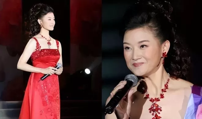 宋祖英与丈夫约定结婚不生育,39岁却生下儿子,今59岁身材如少女