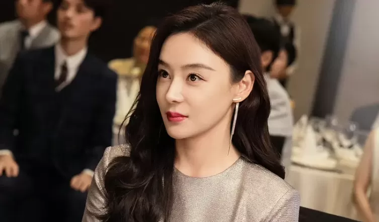 李小璐：塌房10年，终于后悔了