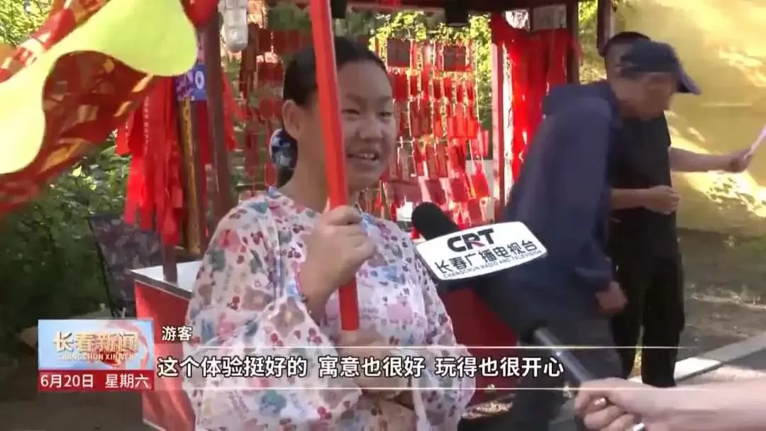 人均30元的“穷鬼版迪士尼”，截胡迪士尼的生意