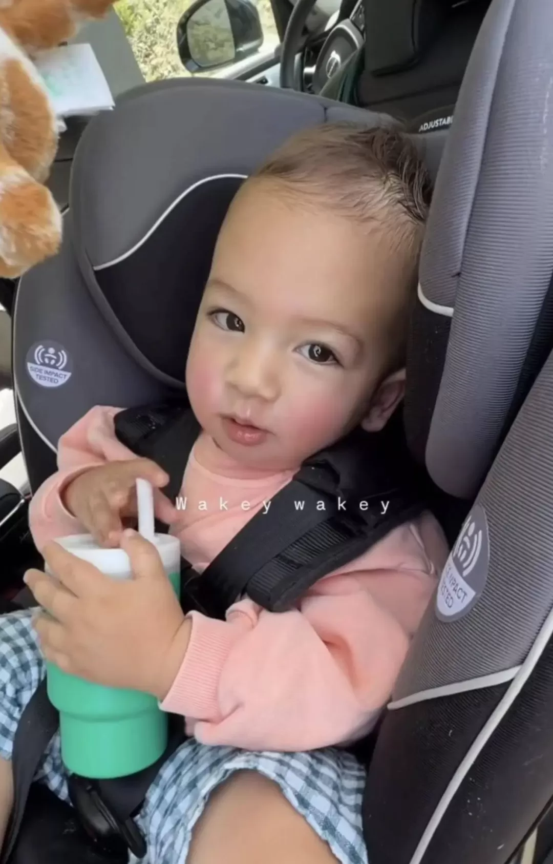 惊喜! 谢霆锋妹妹在温哥华岛秘密结婚 海边挺孕肚 老公身份曝光!