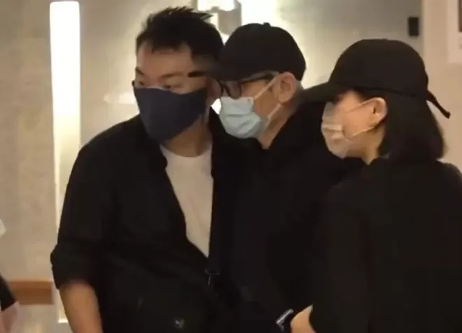 徐克回应前妻施南生病况：给她一点时间，需要安静休养