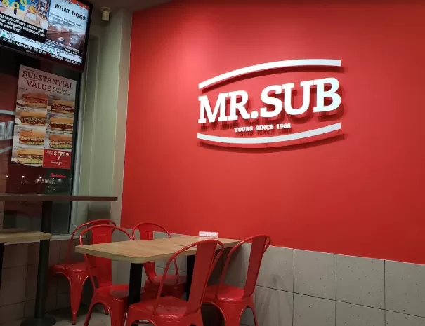 加拿大餐饮巨头宣布关闭68家门店! 旗下拥有多个商场常见快餐品牌