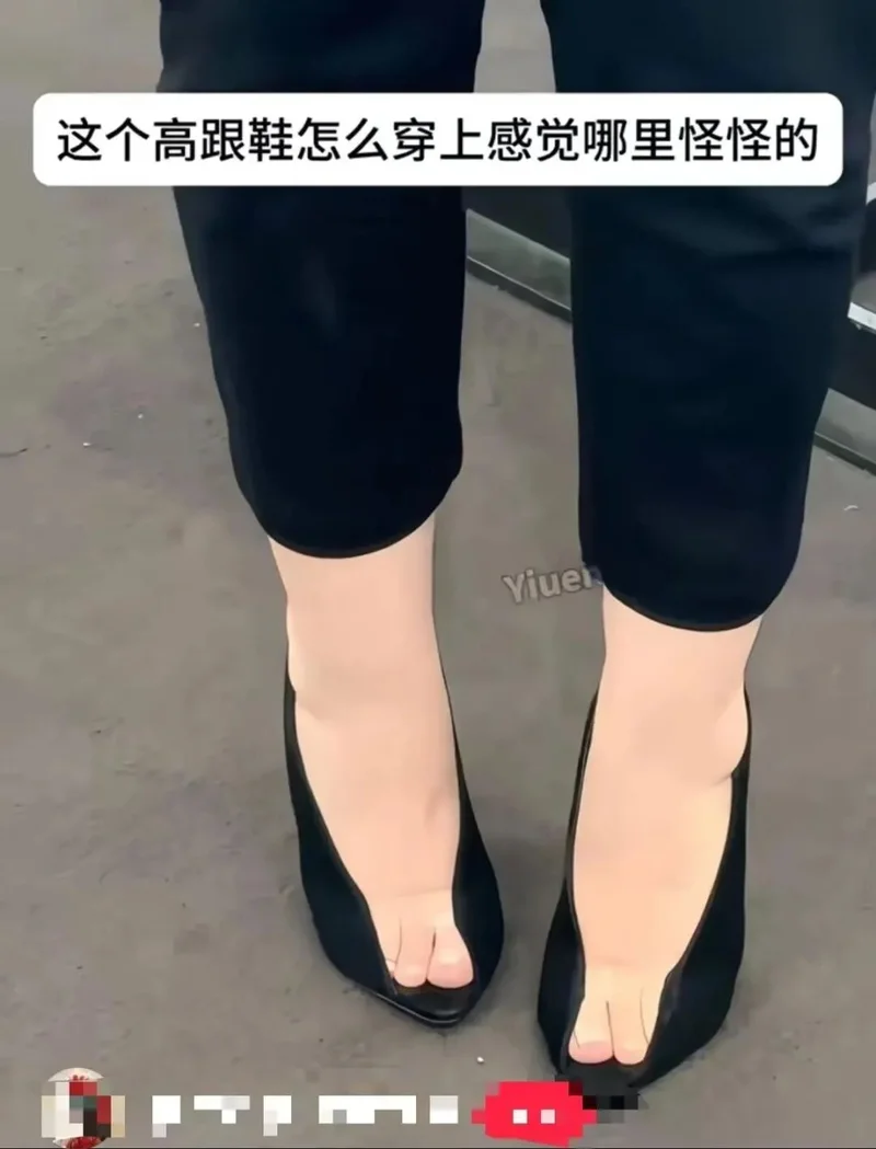 比巴黎世家还炸裂 华伦天奴“猪蹄鞋”丑爆了