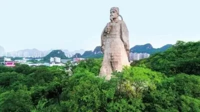 害、利之间：广西洪流之中的蛇与养蛇人