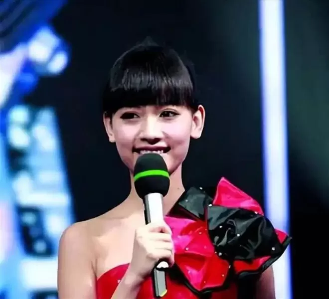 迎娶内娱第一女海王，老实人任重当接盘侠