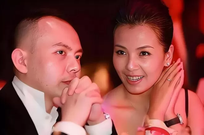 他曾与刘涛同床共枕4年，如今年过六旬依旧未娶