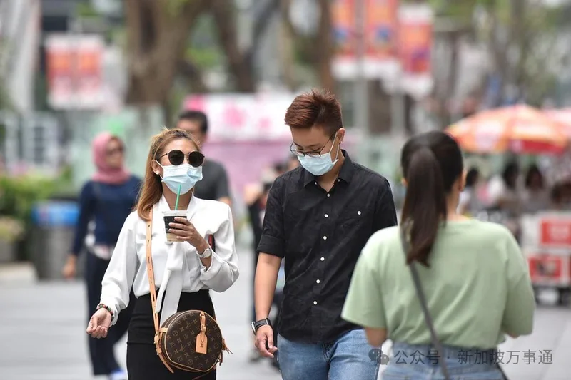 中国新冠确诊7.9万例、新加坡就诊人数激增... 专家预警：7月或迎全球感染高峰