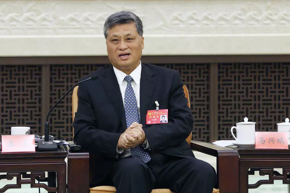 马兴瑞被双开：涉权色交易与家族式腐败。严重违反政治纪律和政治规矩，履行全面从严治党主体责任不力