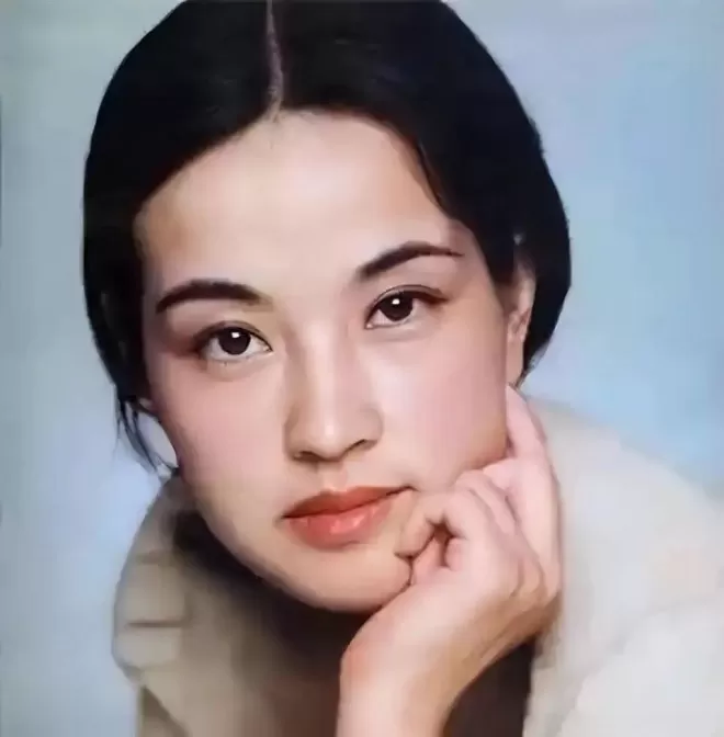 75岁刘晓庆拒绝无性婚姻，道出4婚3离真相