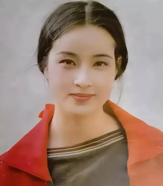 75岁刘晓庆拒绝无性婚姻，道出4婚3离真相